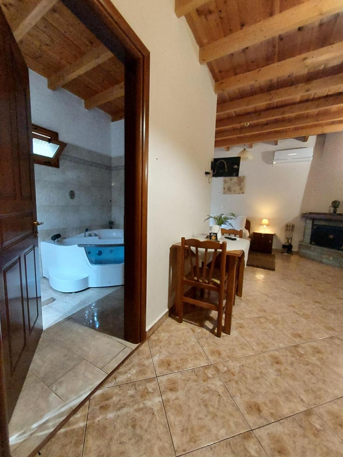 Guesthouse Platon Órma 外观 照片