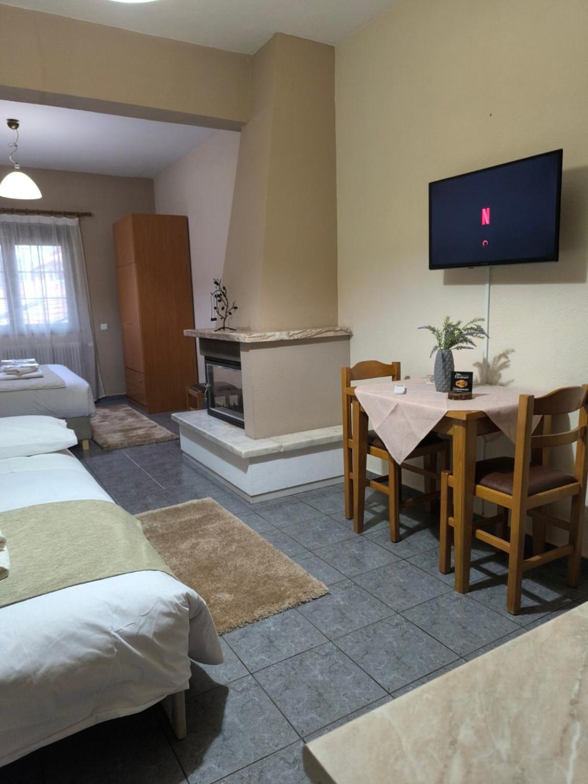 Guesthouse Platon Órma 外观 照片