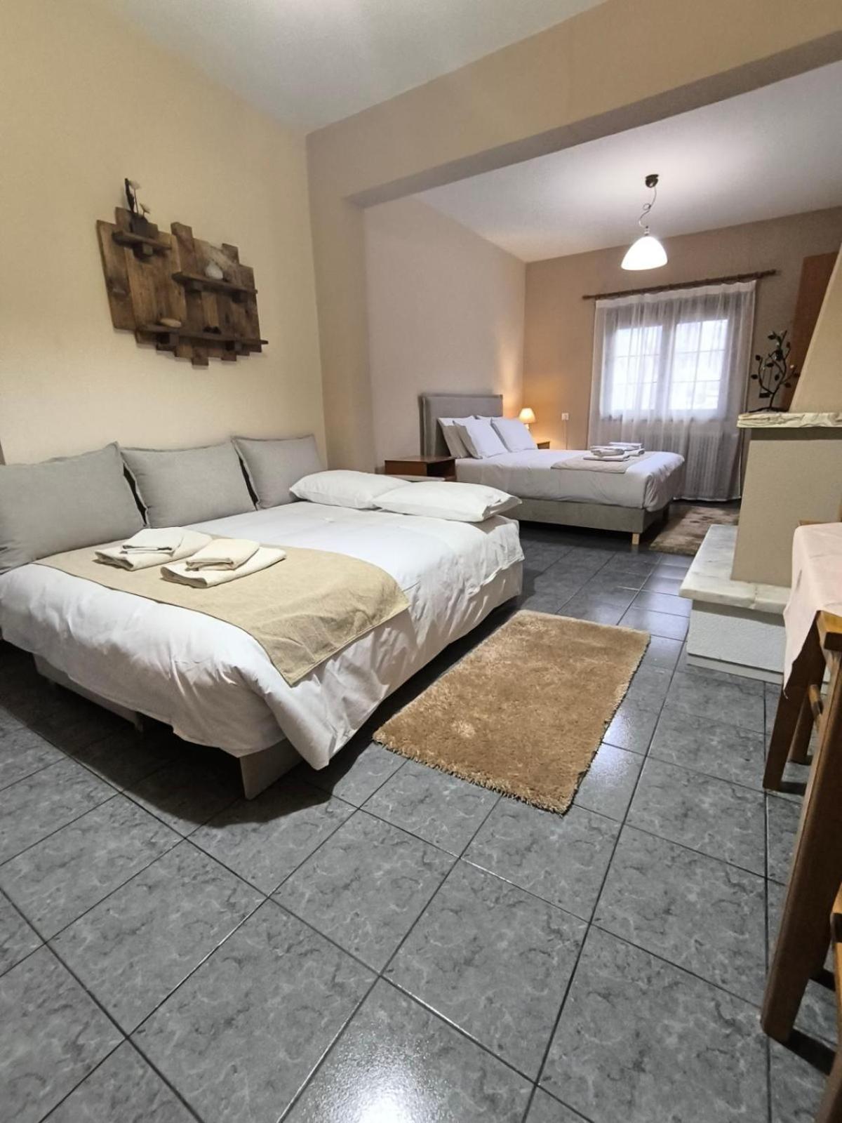 Guesthouse Platon Órma 外观 照片
