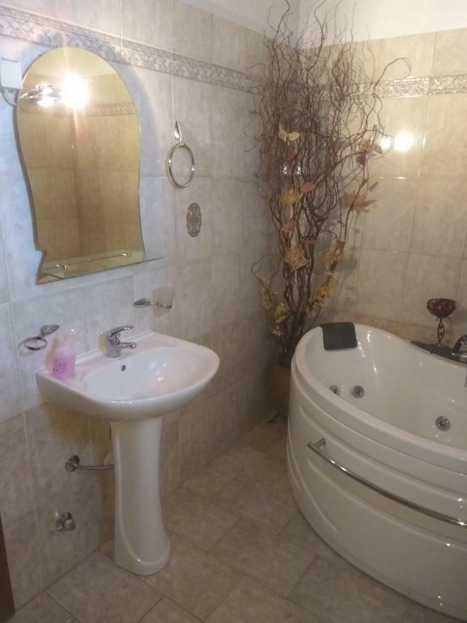 Guesthouse Platon Órma 外观 照片
